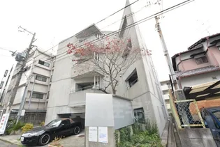 メゾン・ド・メトロ緑地公園【4階】の外観