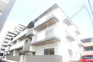 アガトンの画像