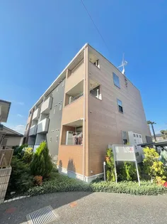 ニューグランドール【2階】の外観