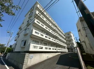 東京都多摩市豊ヶ丘1【マンション】の外観