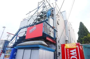 アズロッソ【1階】の外観