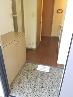 エスポワールカヤノIV【2階】の玄関