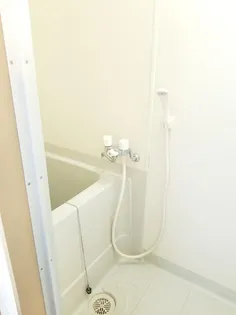 エスポワールカヤノIV【2階】の風呂