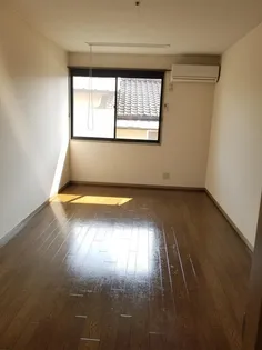 エスポワールカヤノIV【2階】の居間