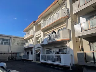 静岡県沼津市五月町【マンション】の外観