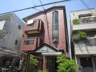 レスポワ-ル21【2階】の外観