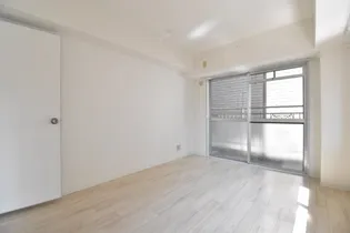 リベルテコーポ保澤【2階】の居間