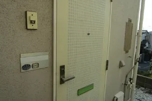 ハイツ山根【1階】の外観