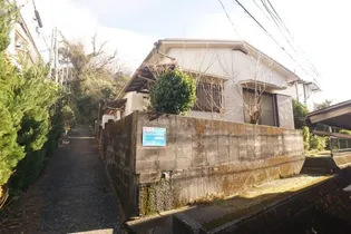 静岡県伊東市玖須美元和田【一戸建】の外観