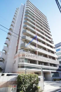 ガーラ・ステーション新宿御苑前【7階】の外観