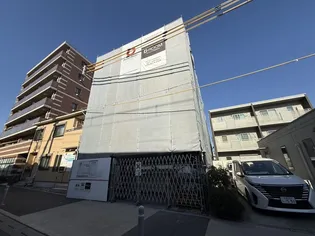 東京都稲城市東長沼【マンション】の外観