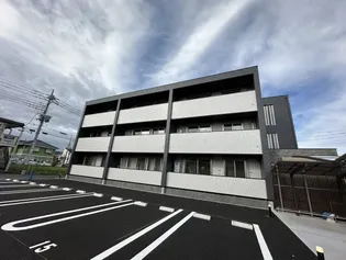 オデスビエント医大前【2階】の外観