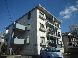 東郷サンハイツ【1階】の外観