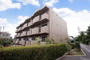 愛知県名古屋市千種区城山町1【マンション】の外観