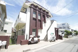 ガ-デン泉が丘【2階】の外観