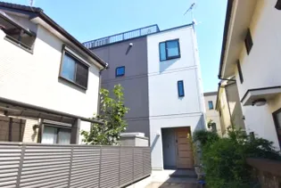 ぱる【1階】の外観