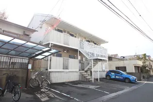 アピアコート谷万成【2階】の外観