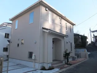 神奈川県横浜市保土ヶ谷区岩崎町【一戸建】の外観