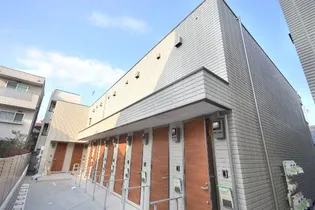 プレジオ【2階】の外観