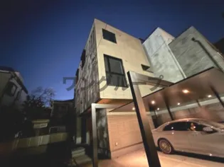 東京都豊島区南池袋4【一戸建】の外観