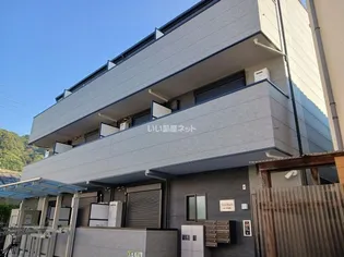大阪府四條畷市南野1【アパート】の外観
