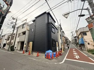 東京都品川区西品川1【アパート】の外観