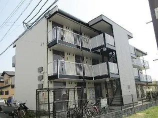 レオパレスレスト 清水【2階】の外観