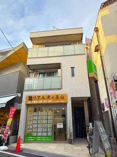 カレ・ブラン【3階】の外観