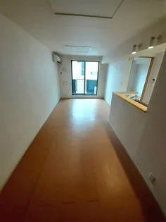 ラメール 富山【1階】の居間