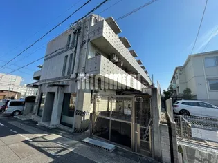 リブローネ南山【3階】の外観