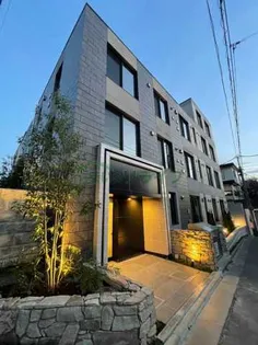 ラ・ペルラ下北沢の外観