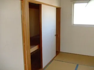 コーポニュータウン【2階】の内装