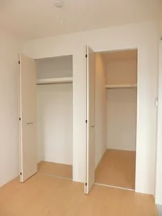 サン・ウィングB【1階】の内装