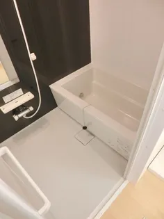 サン・ウィングB【1階】の風呂