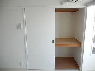 レトワール神田【3階】の内装