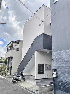 大阪府大阪市平野区加美西2【アパート】の外観