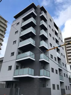 ドゥ セレニテの画像