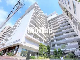 ファミール富士見【3階】の外観