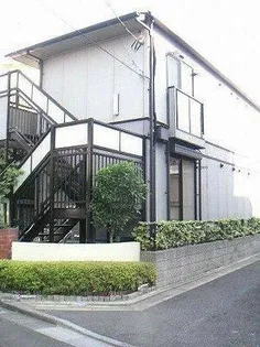 セイスタンツェ【1階】の外観