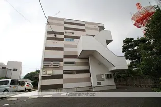 プティットメゾン【1階】の外観