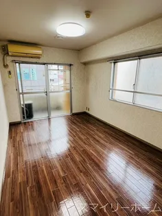 トーカンマンション山下第12【5階】の居間