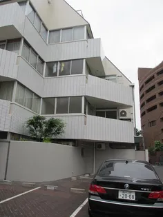 東京都千代田区六番町【マンション】の外観
