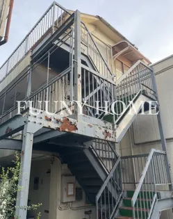 東京都目黒区上目黒5【アパート】の外観