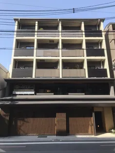 京都府京都市中京区鯉山町【マンション】の外観