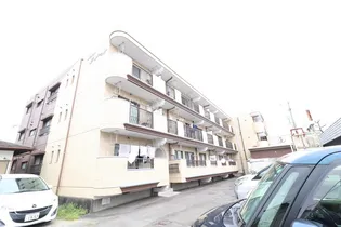 メゾン・ラ・メール【3階】の外観