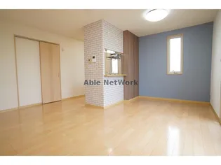 静岡県浜松市中央区東三方町【アパート】の外観