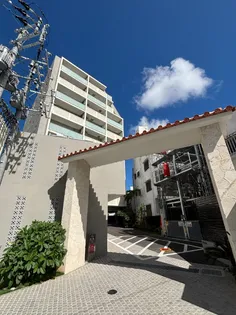 デュオヒルズ那覇壺屋【2階】の外観