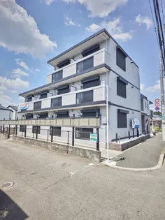 グリーンウエスト【2階】の外観