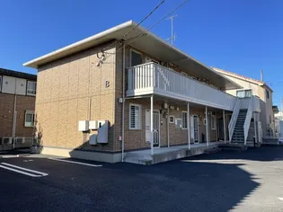 アルティスタ Aの画像