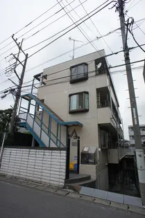 ジュネス木田【3階】の外観